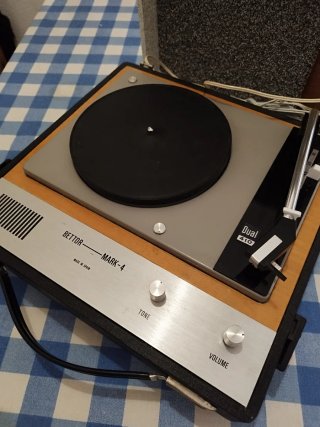 Tocadiscos Maleta Bettor Mark-4 Dual 410 FUNCIONA