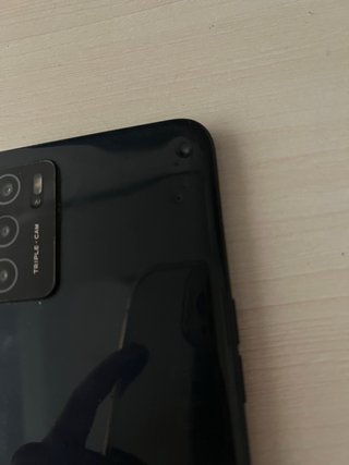 OPPO - Para piezas (Pantalla dañada)