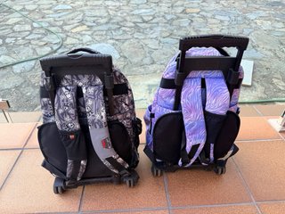 2 Mochilas Totto con Ruedas