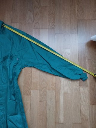 Mono de trabajo verde