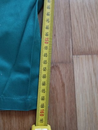 Mono de trabajo verde