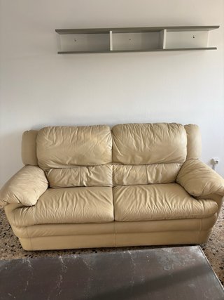 2 Sofás de Piel Beige