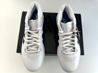 Zapatillas Adidas Tyshawn Talla 43.5