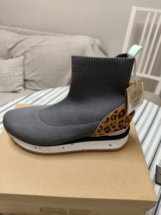 Botín Gioseppo elástico gris y animal print N° 40
