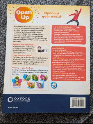 Open Up 1 Course Book (Spain)