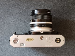 Nikon FM Cámara Analógica Plata + Nikkor 50mm 1.8