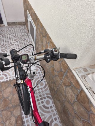 Bicicleta Eléctrica Rosa BTWIN Original 5