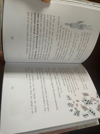 Nur y el campamento de magia