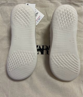 Zapatillas deportivas barefood niña Zara Talla 33