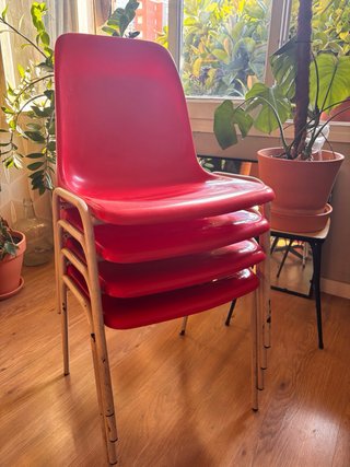 Lote 4 Sillas Apilables Vintage Rojas