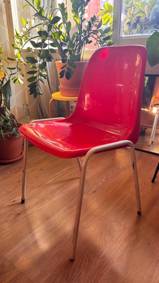 Lote 4 Sillas Apilables Vintage Rojas