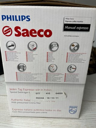 Cafetera Philips Saeco HD 8323