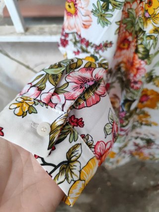 Camisa larga estampada flores