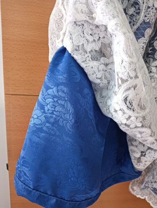 Saya de encaje y brocado Traje de Gloria
