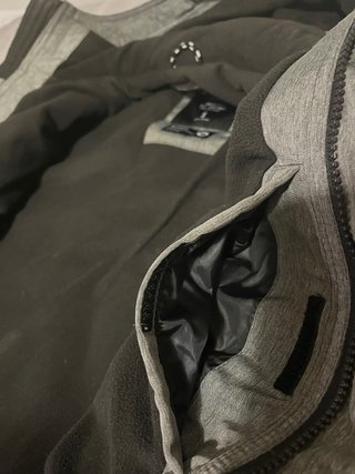 Abrigo Hollister
