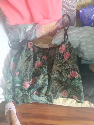 Top tirantes estampado floral