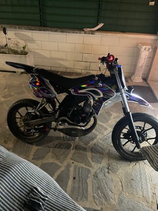Moto Supermotard 49cc