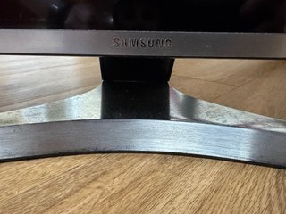 Samsung Smart TV 48.5 in (pulgadas) con mando