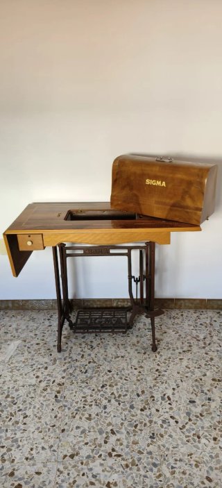 Mueble Singer Máquina Coser Madera y Metal