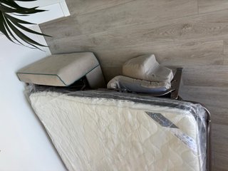 Divano letto matrimoniale beige 196 cm