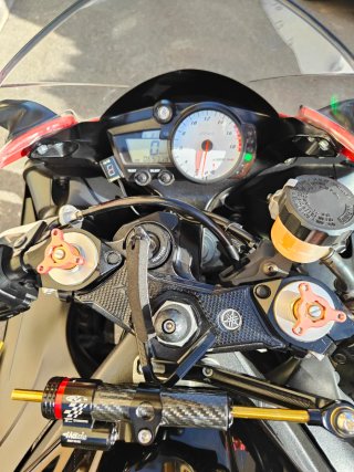 Yamaha YZF-R6 (Modelo 2005) - Matriculada 2007