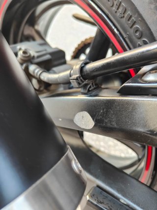 Yamaha YZF-R6 (Modelo 2005) - Matriculada 2007