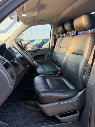 Volkswagen Caravelle Largo 2.0 TDI 140cv Comfort