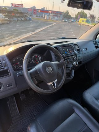 Volkswagen Caravelle Largo 2.0 TDI 140cv Comfortline
