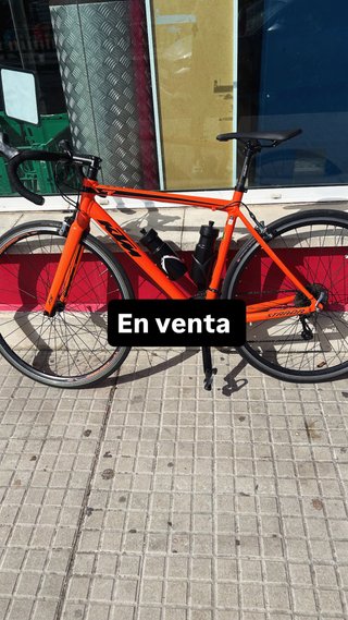 Bicicleta KTM Strada Naranja