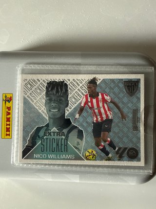 Nico Williams Extra Sticker Plata