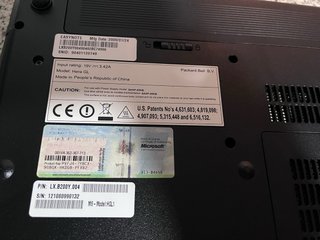 Packard Bell Portátil Negro/Plateado