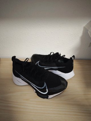 Nike Air Zoom Tempo NEXT%