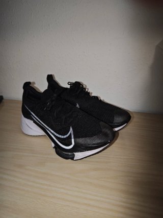 Nike Air Zoom Tempo NEXT%