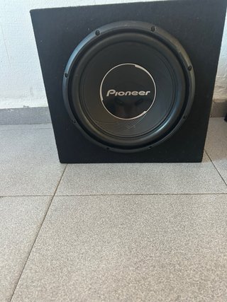 Subwoofer y Etapa Pioneer