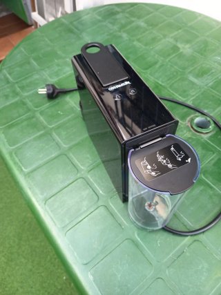 Cafetera Nespresso Krups Essenza Mini