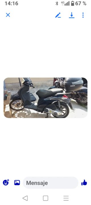 Piaggio Beverly 125 Scooter azul