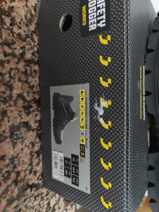 Botas de seguridad Safety Jogger negras