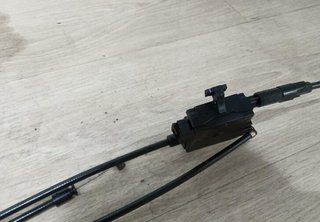 Cerradura capot volkswagen 4k0823509a golf 2738635