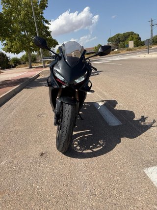 Honda cbr 650R