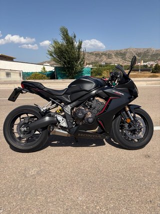 Honda cbr 650R