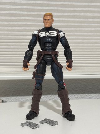 Figura Marvel Legends Capitán América