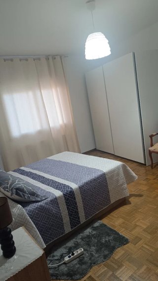Alquilo habitaciónes para vacaciones en Burela Lug