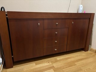 Cómoda de madera cerezo