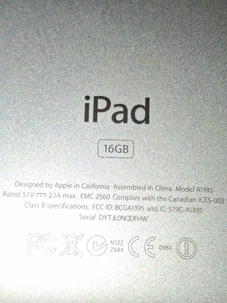 iPod Apple  con Cargador