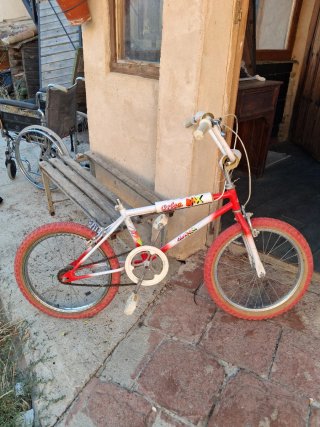 Bicicleta BMX Orbea Roja se acectan ofertas