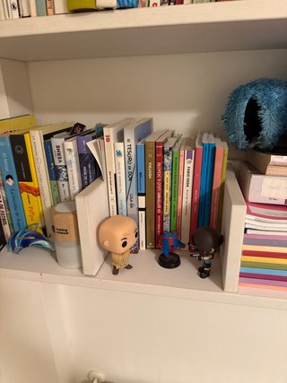 Estanterías para libros y juguetes