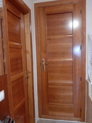 5 Puertas de Interior Madera Cerezo