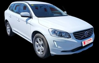 CUOTA 256 € Volvo XC60 2015