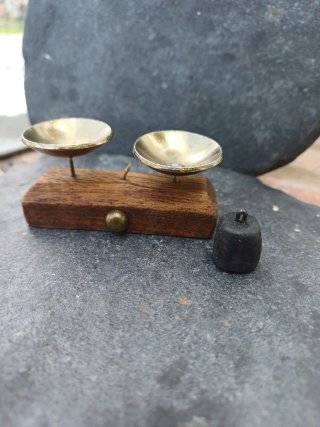 Báscula miniatura