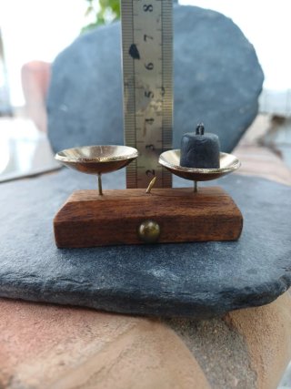 Báscula miniatura